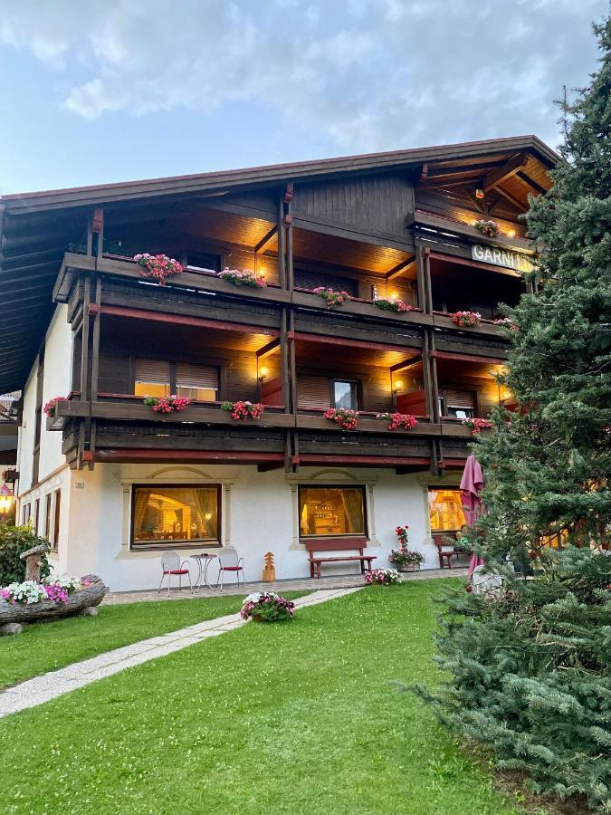 Hotel Garni Living San Candido Exterior foto